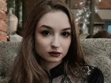 LorrieHofheimer  live sex cam