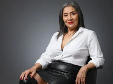 CelesteBakker  live sex cam