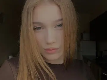 MiaDelicia  live sex cam