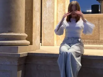 SonaQuinley  live sex cam