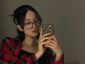 AlinaLior  live sex cam