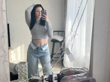 LeoriCorde  live sex cam