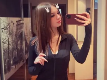 PaulitaTrunnell  live sex cam