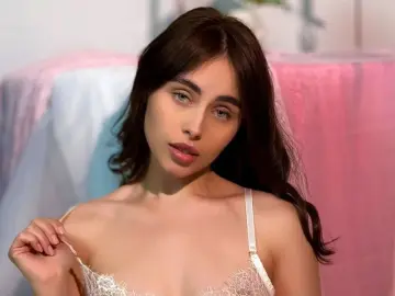 TessaPlombir  live sex cam