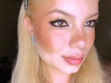 MiaGalvao  live sex cam