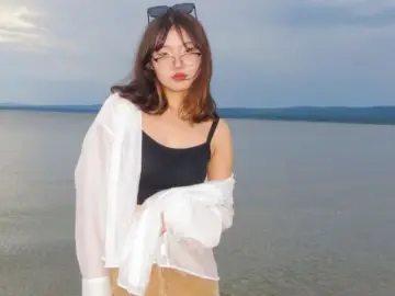 NobukoCheeks  live sex cam