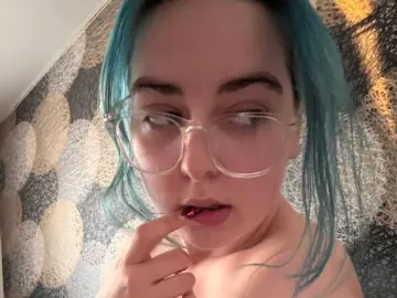 PixieJones  live sex cam
