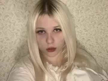 MelissaAlvina  live sex cam