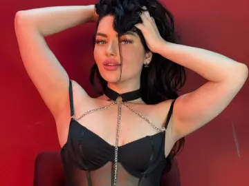 KiraBills  live sex cam