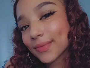 Natzury  live sex cam