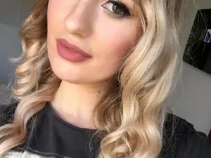 Old_as_Wine  live sex cam