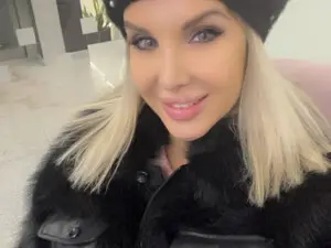 SexyQueenNina  live sex cam