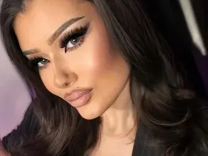 Anette  live sex cam