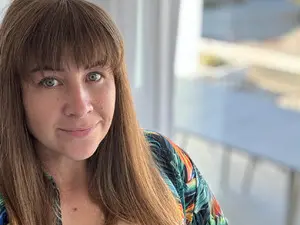 NextDoorWoman  live sex cam