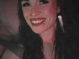 Monischaos  live sex cam