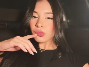 Arielle_1  live sex cam