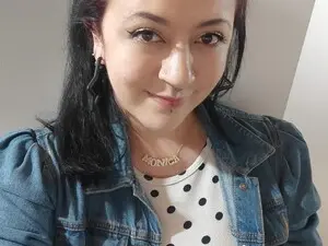 MonikaBohn992  live sex cam
