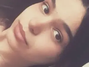 Poli_Pearl  live sex cam