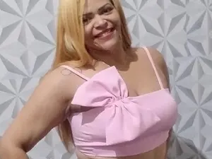 Naughtygirl20  live sex cam