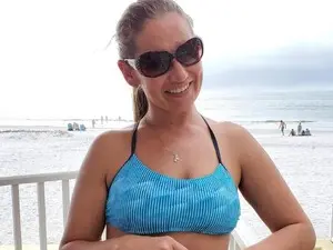 Blondie4444  live sex cam