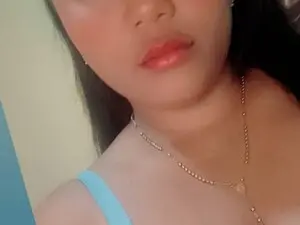 Paulastone24  live sex cam