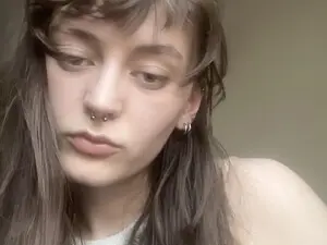 GOTHBABEE  live sex cam