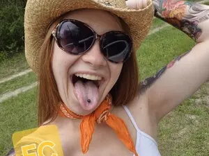 Playwithfire  live sex cam