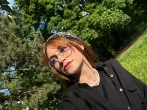 Adelaida  live sex cam