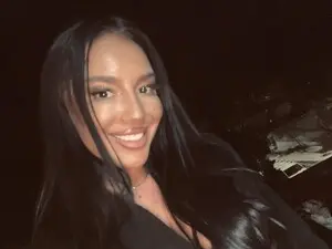 Jessica__WOW  live sex cam