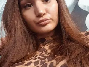 AmbraEnms  live sex cam