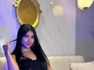 MiaLaurence  live sex cam