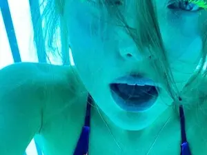 Greenzone  live sex cam