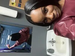 Briakash1  live sex cam