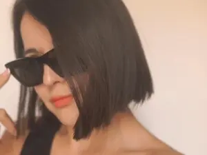 Flowerof7days  live sex cam