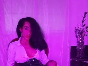 AmelieMartinz  live sex cam