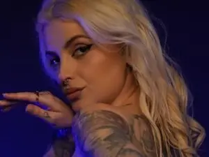 AndiaHart  live sex cam