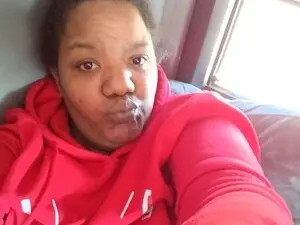 HunnybunnyXo  live sex cam