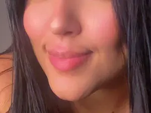 Perla_Love  live sex cam