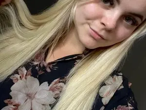 White_choco  live sex cam
