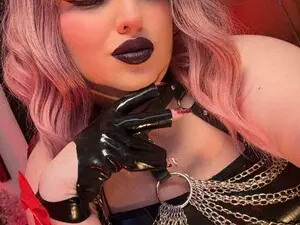 AzucenaRaven  live sex cam