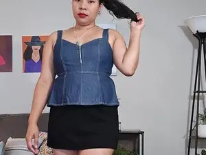 Sheilynsmith  live sex cam