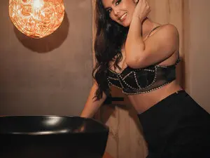 SunnyRivers  live sex cam