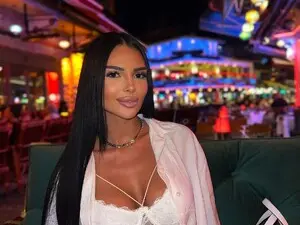 Britney_Charm  live sex cam