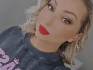 Magic_Tits  live sex cam