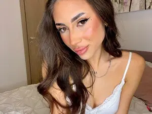 SofiyaXxx  live sex cam
