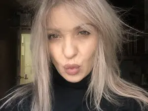 Dia___  live sex cam