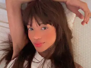 NyaBloom  live sex cam