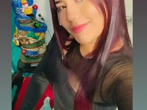 Paola_curvess  live sex cam