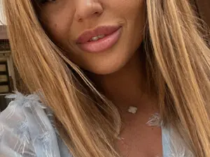 Bo0ty_queen_  live sex cam