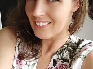 EllenAtalay  live sex cam